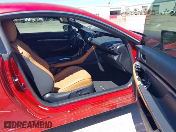 2019 Lexus RC 350 с VIN JTHHZ5BC8K5021583, выставлен на аукционе IAAI как лот 41867225 с пробегом 6 571 миль миль и . История ставок и продаж доступна на DreamBid. Изображение 5.