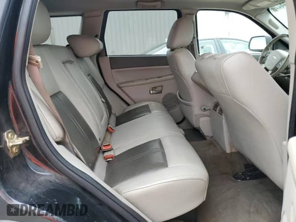 2005 Jeep Grand Cherokee Limited с VIN 1J4HS58N05C704032, выставлен на аукционе Copart как лот 70748225 с пробегом 200 804 миль миль и Списание • Salvage title. История ставок и продаж доступна на DreamBid. Изображение 11.
