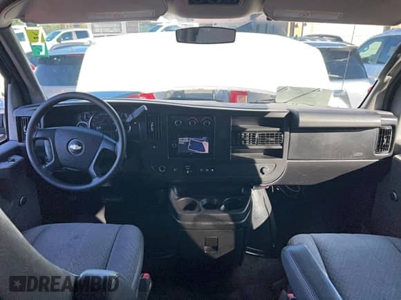 2011 Chevrolet Express Passenger 1LT с VIN 1GAZG1FG5B1187867, выставлен на аукционе Copart как лот 90733885 с пробегом 142 112 миль миль и Чистый • Clean title. История ставок и продаж доступна на DreamBid. Изображение 9.