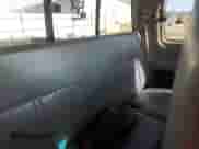 1998 Ford F-150 XL z VIN 1FTDX18W5WNA01779, wystawiony jako Copart lot #86859434 z przebiegiem 293 706 mil mil oraz Szkoda całkowita • Salvage title. Historia ofert i sprzedaży dostępna na DreamBid. Obrazek 10.