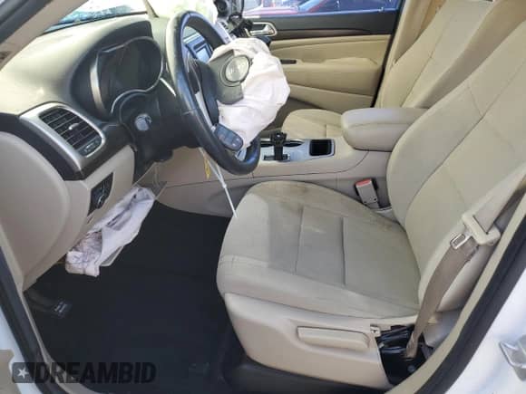 2014 Jeep Grand Cherokee Laredo with VIN 1C4RJEAG7EC433222, listed as a Copart auction lot 82676095 with 83,343 mi miles and Salvage title. Bid and sale history available at DreamBid. Image 7.