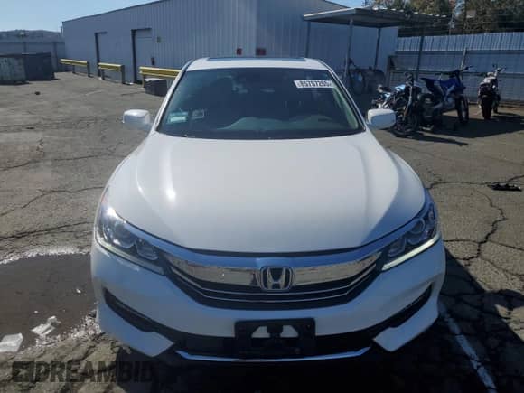 2016 Honda Accord EX-L with VIN 1HGCR3F00GA005376, listed as a Copart auction lot 85757265 with 45,299 mi miles and Salvage title. Bid and sale history available at DreamBid. Image 5.
