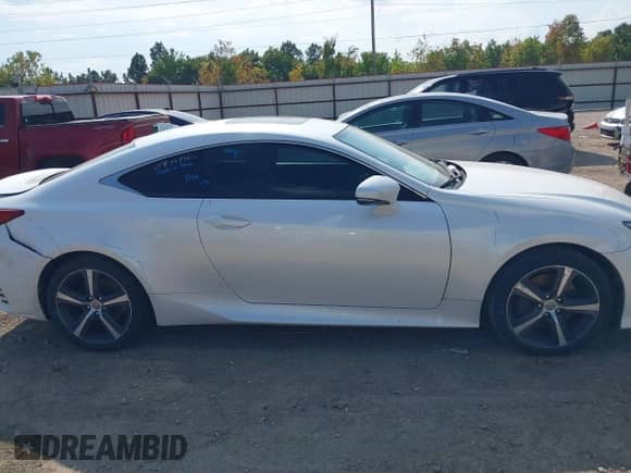 2017 Lexus RC 200t с VIN JTHHA5BC9H5007336, выставлен на аукционе IAAI как лот 43187383 с пробегом Не указан миль и . История ставок и продаж доступна на DreamBid. Изображение 13.