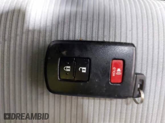 2014 Toyota Prius One с VIN JTDKDTB31E1083784, выставлен на аукционе IAAI как лот 43400052 с пробегом 104 914 миль миль и . История ставок и продаж доступна на DreamBid. Изображение 11.