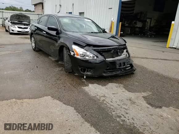 2015 Nissan Altima S with VIN 1N4AL3AP5FN368703, listed as a Copart auction lot 84227345 with 169,323 mi miles and Salvage title. Bid and sale history available at DreamBid. Image 14.