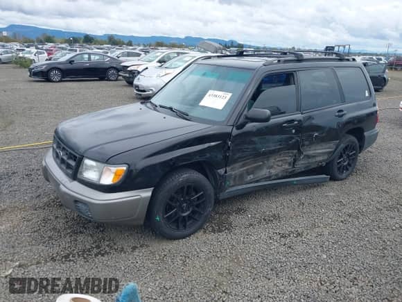 1999 Subaru Forester L with VIN JF1SF6357XH748229, listed as a IAAI auction lot 43383123 with 225,562 mi miles and . Bid and sale history available at DreamBid. Image 17.