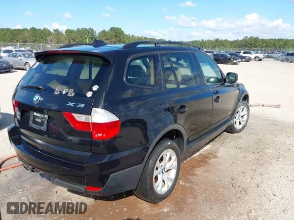 2010 BMW X3 xDrive30i с VIN WBXPC9C40AWJ34145, выставлен на аукционе IAAI как лот 43221696 с пробегом 182 084 миль миль и . История ставок и продаж доступна на DreamBid. Изображение 4.
