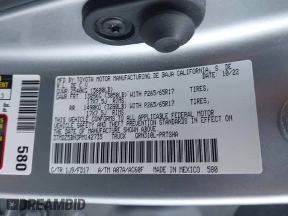 2023 Toyota Tacoma SR5 z VIN 3TMDZ5BN3PM142735, wystawiony jako IAAI lot #43182736 z przebiegiem 18 513 mil mil oraz . Historia ofert i sprzedaży dostępna na DreamBid. Obrazek 9.
