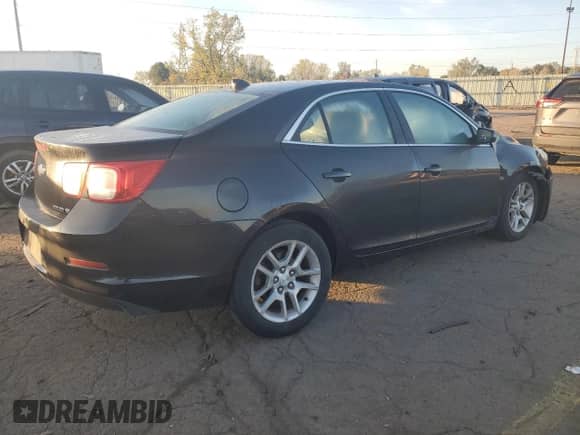 2013 Chevrolet Malibu Eco with VIN 1G11F5RR2DF121030, listed as a Copart auction lot 86263035 with 172,617 mi miles and Clean title. Bid and sale history available at DreamBid. Image 3.