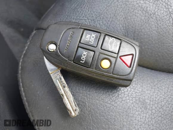 2006 Volvo S60 2.5L Turbo с VIN YV1RH592962514437, выставлен на аукционе IAAI как лот 42914280 с пробегом 127 520 миль миль и . История ставок и продаж доступна на DreamBid. Изображение 11.