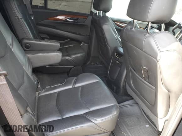 2015 Cadillac Escalade Premium с VIN 1GYS4CKJ0FR235033, выставлен на аукционе Copart как лот 70702655 с пробегом 135 891 миль миль и Чистый • Clean title. История ставок и продаж доступна на DreamBid. Изображение 11.