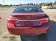2015 Toyota Camry SE z VIN 4T1BF1FK7FU933851, wystawiony jako Copart lot #85495325 z przebiegiem 206 465 mil mil oraz Szkoda całkowita • Salvage title. Historia ofert i sprzedaży dostępna na DreamBid. Obrazek 6.