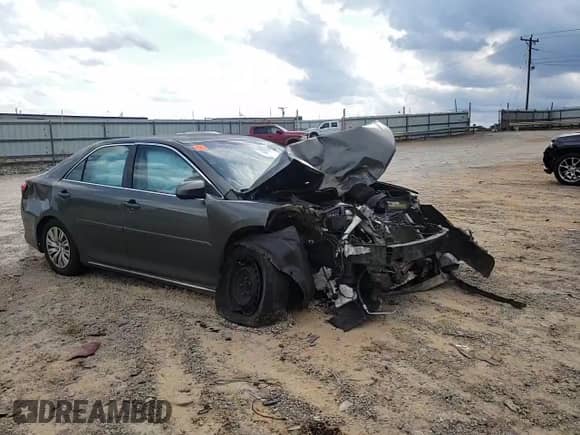 2014 Toyota Camry LE с VIN 4T4BF1FK9ER382780, выставлен на аукционе Copart как лот 83810015 с пробегом 169 042 миль миль и Списание • Salvage title. История ставок и продаж доступна на DreamBid. Изображение 13.