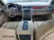 2013 GMC Sierra 1500 SLT с VIN 3GTP2WE74DG227727, выставлен на аукционе Copart как лот 64008714 с пробегом 168 719 миль миль и Списание • Salvage title. История ставок и продаж доступна на DreamBid. Изображение 8.