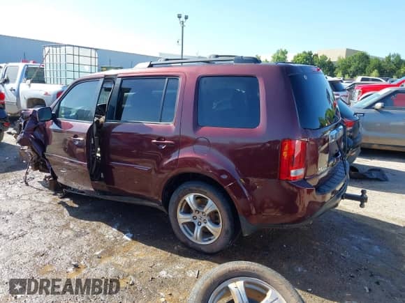 2013 Honda Pilot EX-L with VIN 5FNYF4H55DB040980, listed as a IAAI auction lot 42831295 with Not provided miles and . Bid and sale history available at DreamBid. Image 14.