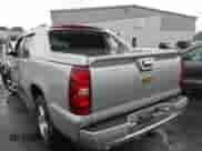 2013 Chevrolet Avalanche LS z VIN 3GNMCEE05DG377401, wystawiony jako IAAI lot #42789451 z przebiegiem 48 512 mil mil oraz . Historia ofert i sprzedaży dostępna na DreamBid. Obrazek 3.