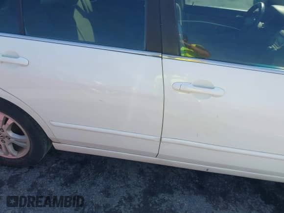 2006 Honda Accord LX SE with VIN 1HGCM56396A056183, listed as a IAAI auction lot 43187809 with 291,284 mi miles and . Bid and sale history available at DreamBid. Image 15.