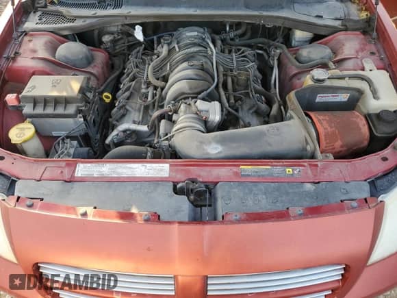 2005 Dodge Magnum RT с VIN 2D4GV582X5H683043, выставлен на аукционе Copart как лот 86008924 с пробегом 152 042 миль миль и Списание • Salvage title. История ставок и продаж доступна на DreamBid. Изображение 11.