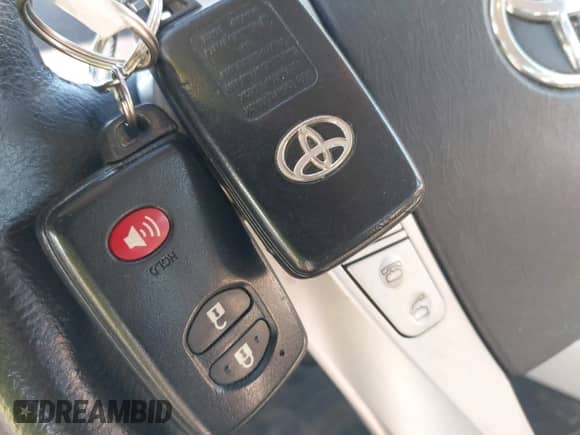 2013 Toyota Prius Three with VIN JTDKN3DU4D0350682, listed as a IAAI auction lot 43421647 with 81,435 mi miles and . Bid and sale history available at DreamBid. Image 11.