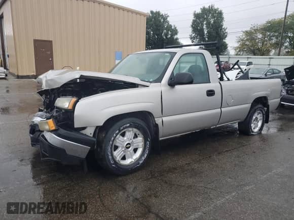 2006 Chevrolet Silverado 1500 Work Truck with VIN 3GCEC14X56G258061, listed as a Copart auction lot 85169925 with 175,600 mi miles and Salvage title. Bid and sale history available at DreamBid. Image 1.
