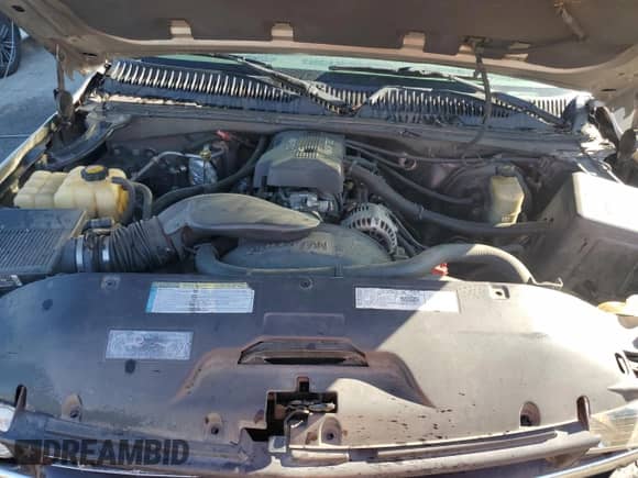 2000 Chevrolet Silverado 1500 LS z VIN 2GCEC19T9Y1249882, wystawiony jako Copart lot #84471475 z przebiegiem 213 077 mil mil oraz Szkoda całkowita • Salvage title. Historia ofert i sprzedaży dostępna na DreamBid. Obrazek 11.