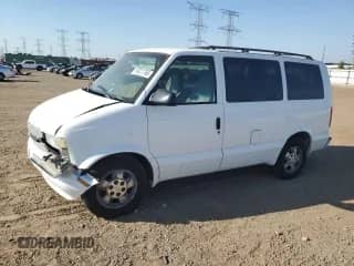 2003 Chevrolet Astro z VIN 1GNDM19X73B101242, wystawiony jako Copart lot #84621765 z przebiegiem 172 914 mil mil oraz Szkoda całkowita • Salvage title. Historia ofert i sprzedaży dostępna na DreamBid. Obrazek 1.