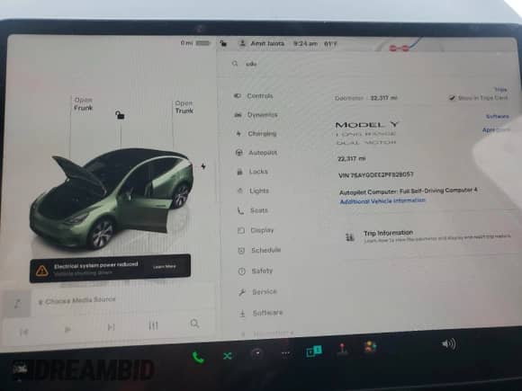 2023 Tesla Model Y Long Range z VIN 7SAYGDEE2PF828057, wystawiony jako Copart lot #68909315 z przebiegiem 22 317 mil mil oraz Szkoda całkowita • Salvage title. Historia ofert i sprzedaży dostępna na DreamBid. Obrazek 9.