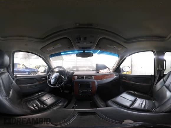 2011 Chevrolet Suburban LT with VIN 1GNSKJE32BR237123, listed as a IAAI auction lot 43063476 with 271,324 mi miles and . Bid and sale history available at DreamBid. Image 19.