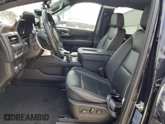 2023 Chevrolet Suburban Premier с VIN 1GNSCFKD7PR499590, выставлен на аукционе Copart как лот 69481695 с пробегом 47 665 миль миль и Списание • Salvage title. История ставок и продаж доступна на DreamBid. Изображение 7.
