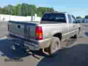 2003 GMC Sierra 1500 SLT z VIN 2GTEK19T631399976, wystawiony jako IAAI lot #42868442 z przebiegiem 175 273 mil mil oraz . Historia ofert i sprzedaży dostępna na DreamBid. Obrazek 4.