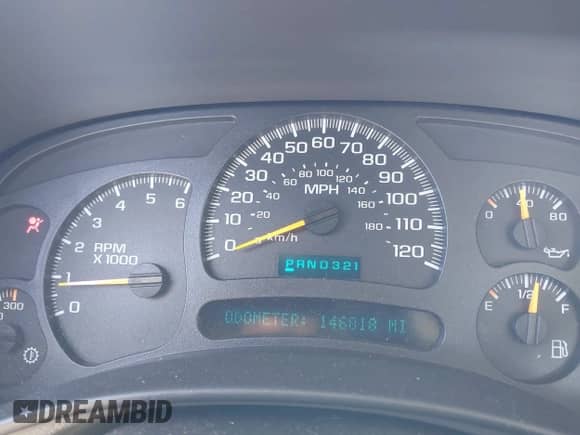 2005 Chevrolet Silverado 1500HD LT z VIN 1GCGK13U75F854050, wystawiony jako IAAI lot #41986318 z przebiegiem 146 818 mil mil oraz . Historia ofert i sprzedaży dostępna na DreamBid. Obrazek 15.