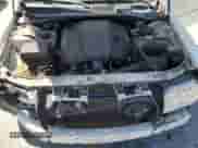 2010 Chrysler 300 C Hemi с VIN 2C3CA6CT2AH329710, выставлен на аукционе Copart как лот 61106635 с пробегом 135 160 миль миль и Списание • Salvage title. История ставок и продаж доступна на DreamBid. Изображение 11.