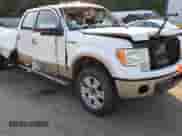 2013 Ford F-150 Lariat z VIN 1FTFW1ET7DKE69050, wystawiony jako Copart lot #80694775 z przebiegiem 190 342 mil mil oraz Szkoda całkowita • Salvage title. Historia ofert i sprzedaży dostępna na DreamBid. Obrazek 14.