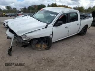 2013 Ram 1500 Big Horn z VIN 1C6RR7LT8DS639885, wystawiony jako Copart lot #85565695 z przebiegiem Nie podano mil oraz Szkoda całkowita • Salvage title. Historia ofert i sprzedaży dostępna na DreamBid. Obrazek 1.