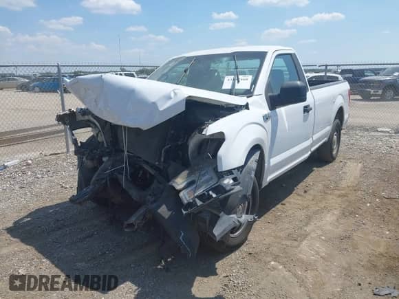 2016 Ford F-150 XL z VIN 1FTMF1C89GKE27389, wystawiony jako IAAI lot #43187468 z przebiegiem 161 080 mil mil oraz . Historia ofert i sprzedaży dostępna na DreamBid. Obrazek 22.