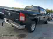 2021 Ram 1500 Big Horn z VIN 1C6RRFFG8MN644284, wystawiony jako Copart lot #81555195 z przebiegiem 132 043 mil mil oraz Szkoda całkowita • Salvage title. Historia ofert i sprzedaży dostępna na DreamBid. Obrazek 3.