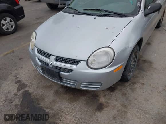 2005 Dodge Neon SE with VIN 1B3ES26C75D235588, listed as a IAAI auction lot 42094426 with 170,308 mi miles and . Bid and sale history available at DreamBid. Image 6.