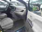 2015 Toyota Sienna L с VIN 5TDZK3DC1FS527378, выставлен на аукционе IAAI как лот 42593716 с пробегом 94 947 миль миль и . История ставок и продаж доступна на DreamBid. Изображение 5.