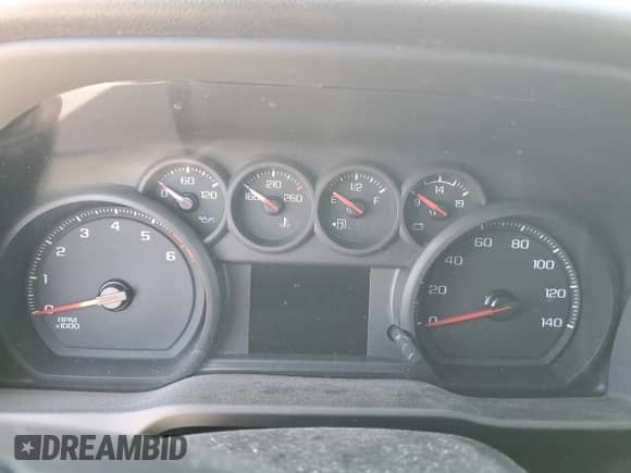 2025 Chevrolet Silverado 2500HD Custom z VIN 1GC4KME73SF116608, wystawiony jako Copart lot #49449365 z przebiegiem Nie podano mil oraz Szkoda całkowita • Salvage title. Historia ofert i sprzedaży dostępna na DreamBid. Obrazek 9.