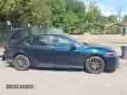 2021 Toyota Camry SE Nightshade z VIN 4T1G11AKXMU523439, wystawiony jako IAAI lot #43122074 z przebiegiem 66 261 mil mil oraz . Historia ofert i sprzedaży dostępna na DreamBid. Obrazek 13.