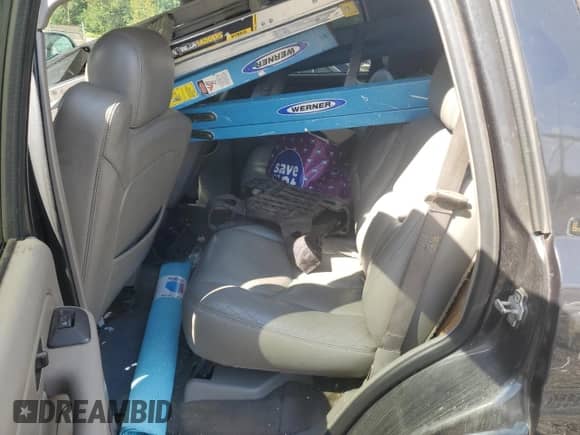 2004 Chevrolet Tahoe Z71 z VIN 1GNEK13Z94R196870, wystawiony jako Copart lot #85185405 z przebiegiem 225 238 mil mil oraz Szkoda całkowita • Salvage title. Historia ofert i sprzedaży dostępna na DreamBid. Obrazek 10.