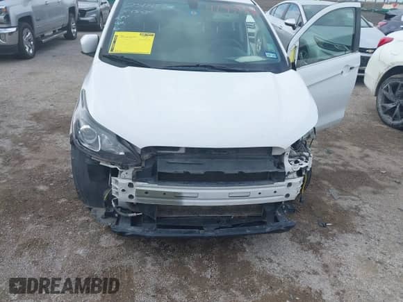 2019 Chevrolet Spark LT с VIN KL8CD6SA4KC821803, выставлен на аукционе IAAI как лот 42359340 с пробегом 125 741 миль миль и . История ставок и продаж доступна на DreamBid. Изображение 6.