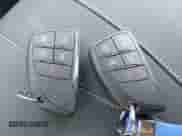 2025 Chevrolet Traverse AWD LT z VIN 1GNEVGRS8SJ113204, wystawiony jako IAAI lot #42258167 z przebiegiem 8 540 mil mil oraz . Historia ofert i sprzedaży dostępna na DreamBid. Obrazek 11.