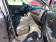 2014 Chevrolet Captiva Sport LT z VIN 3GNAL3EK1ES627272, wystawiony jako IAAI lot #43401535 z przebiegiem 144 872 mil mil oraz . Historia ofert i sprzedaży dostępna na DreamBid. Obrazek 5.