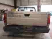 1993 Nissan Frontier z VIN 1N6SD11S7PC323101, wystawiony jako IAAI lot #41515027 z przebiegiem 178 818 mil mil oraz . Historia ofert i sprzedaży dostępna na DreamBid. Obrazek 12.