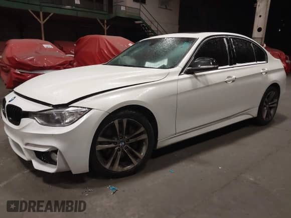 2013 BMW 3 Series 335i с VIN WBA3A9G50DNP37947, выставлен на аукционе IAAI как лот 41568877 с пробегом 82 467 миль миль и . История ставок и продаж доступна на DreamBid. Изображение 2.