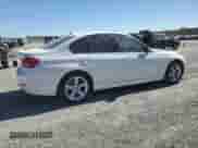 2013 BMW 3 Series 328i xDrive с VIN WBA3B5C5XDF138916, выставлен на аукционе Copart как лот 82678805 с пробегом 128 297 миль миль и Чистый • Clean title. История ставок и продаж доступна на DreamBid. Изображение 3.