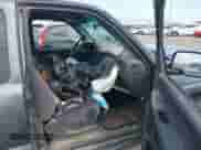 2002 GMC Sierra 1500 SLE1 с VIN 1GTEC19T12E209849, выставлен на аукционе IAAI как лот 43407533 с пробегом Не указан миль и . История ставок и продаж доступна на DreamBid. Изображение 5.