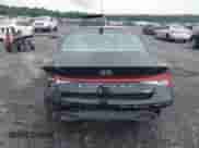 2025 Hyundai Elantra SEL Sport z VIN KMHLM4DJ5SU125112, wystawiony jako IAAI lot #42646718 z przebiegiem 31 821 mil mil oraz . Historia ofert i sprzedaży dostępna na DreamBid. Obrazek 17.