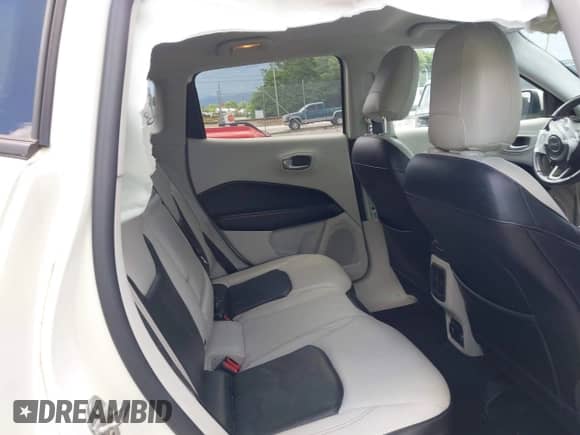 2018 Jeep Compass Limited with VIN 3C4NJCCB1JT188498, listed as a IAAI auction lot 42717751 with 84,227 mi miles and . Bid and sale history available at DreamBid. Image 8.